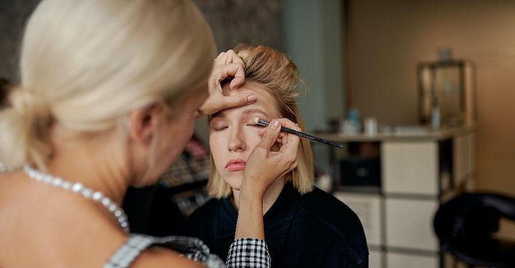 Cat Eye Makeup for Hooded Eyes