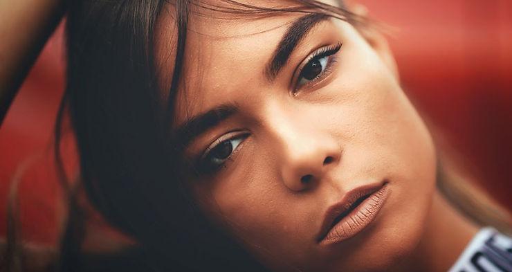 Eyebrow Tinting at Home: Step-By-Step Guide