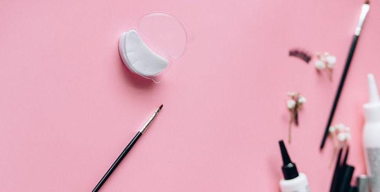 How to Apply Eyeliner on Older Eyes