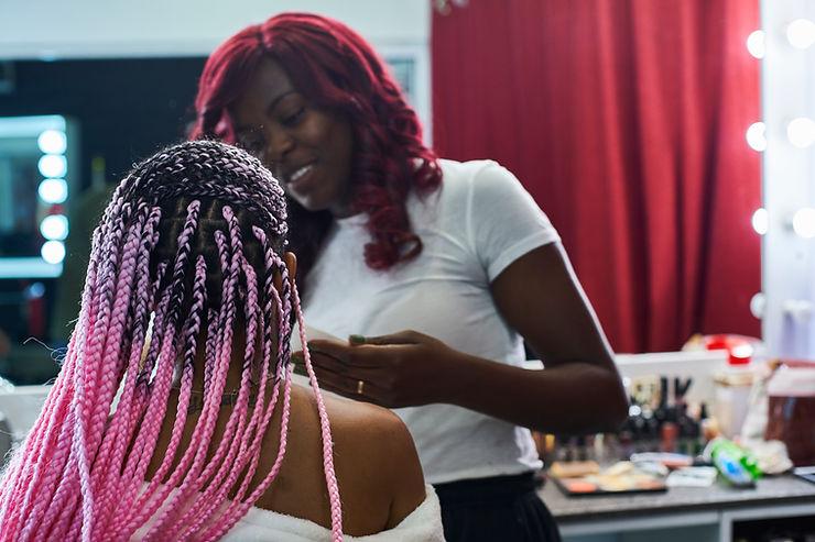 How to Create a Comfortable Space for Clients as a Lash Tech