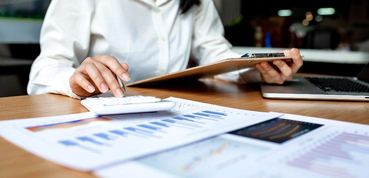 How to Get Repeat Customers as a Lash Tech