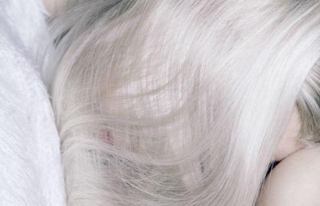 How to Make Hair Shiny