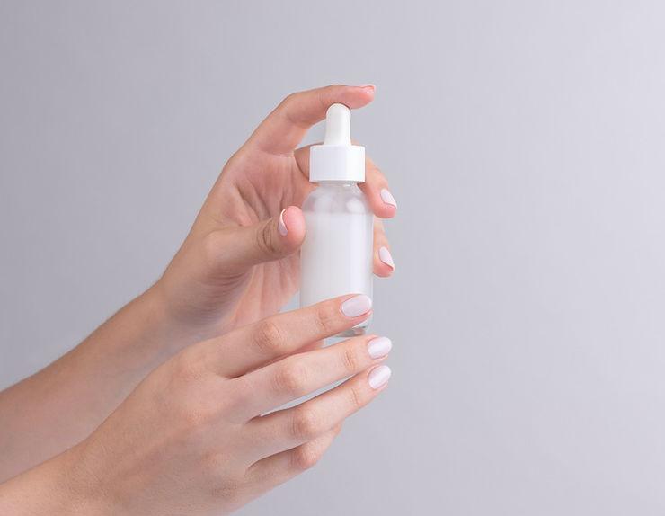 Looking After Eyelash Adhesives For the Best Results