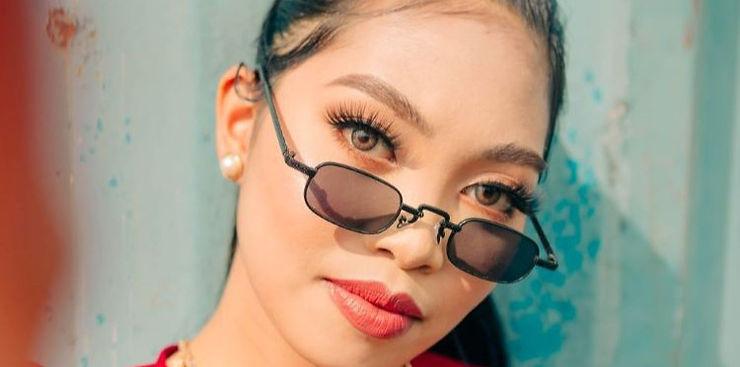 Magnetic Lashes for Glasses Wearers