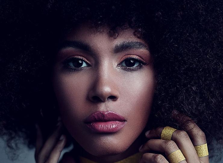 Magnetic Lashes for Sensitive Eyes: Enhance Your Look with Comfort