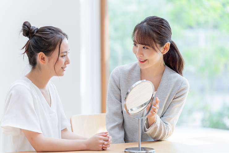 Magnetic Lashes for Small Eyelids: Enhancing Your Eye Makeup Game